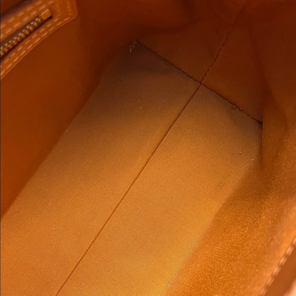 Price Drop! Authentic Louis Vuitton Mini Bronze Monogram Vernis Reade PM Tote - Picture 9 of 17